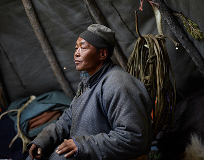 Сальма Хайек опубликовала фото в бикини в честь своего 59-летия