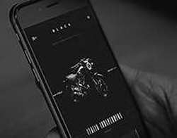 В России запретили названия жилых комплексов на латинице. Что будет с уже построенными